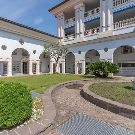 Xxl Vicino Terme Di *